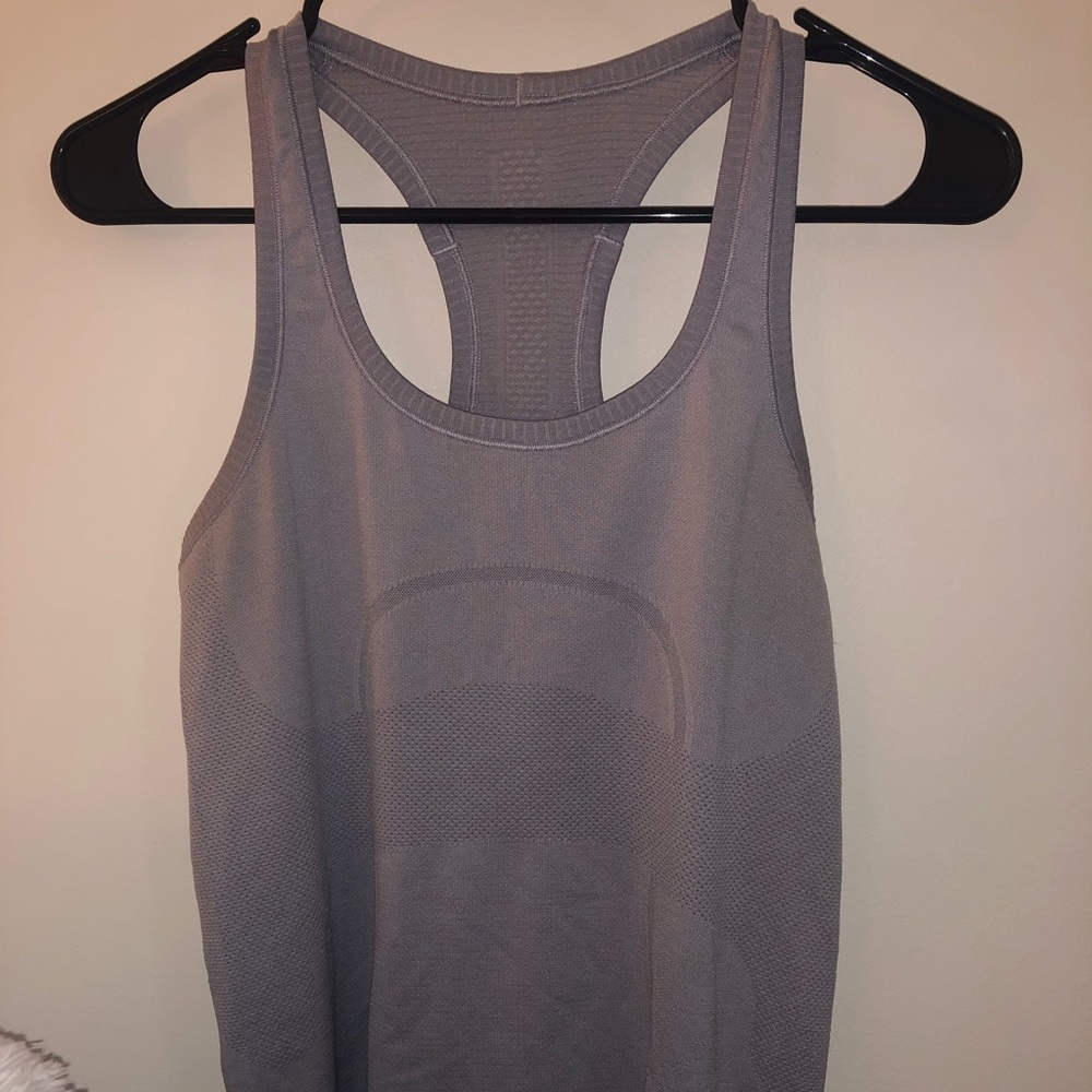 Swiftly tech racer back